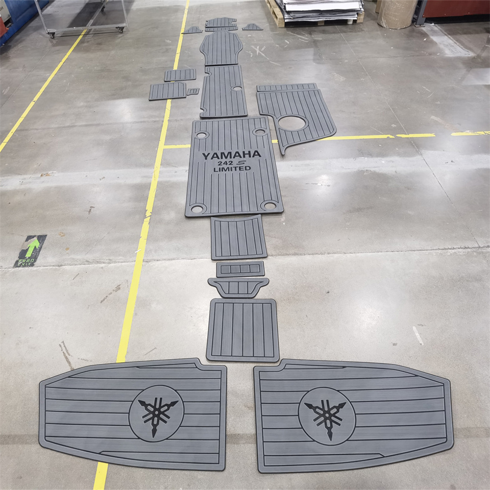 2004-2012 YAMAHA 242 SLIMITED (10)