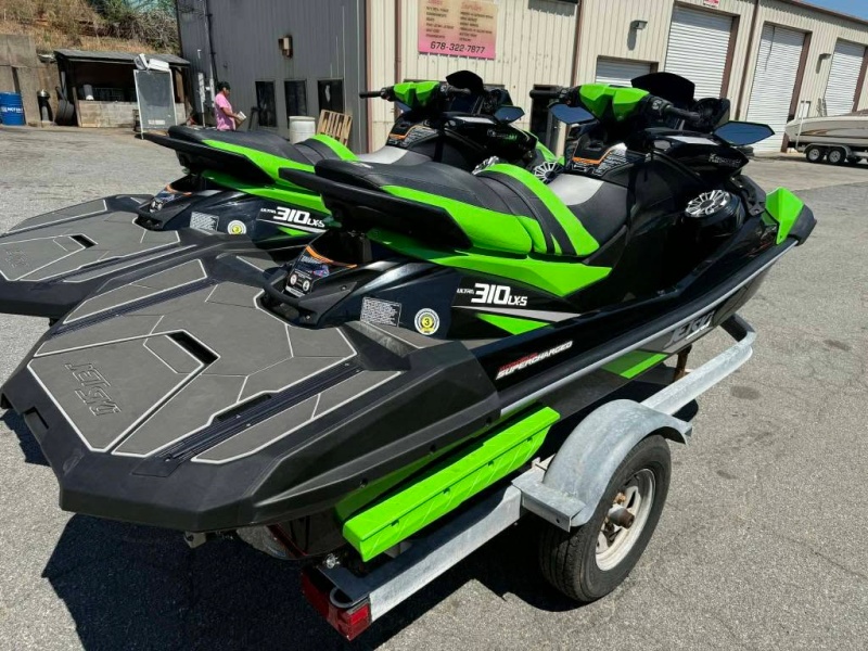 Jet Ski (1).jpg
