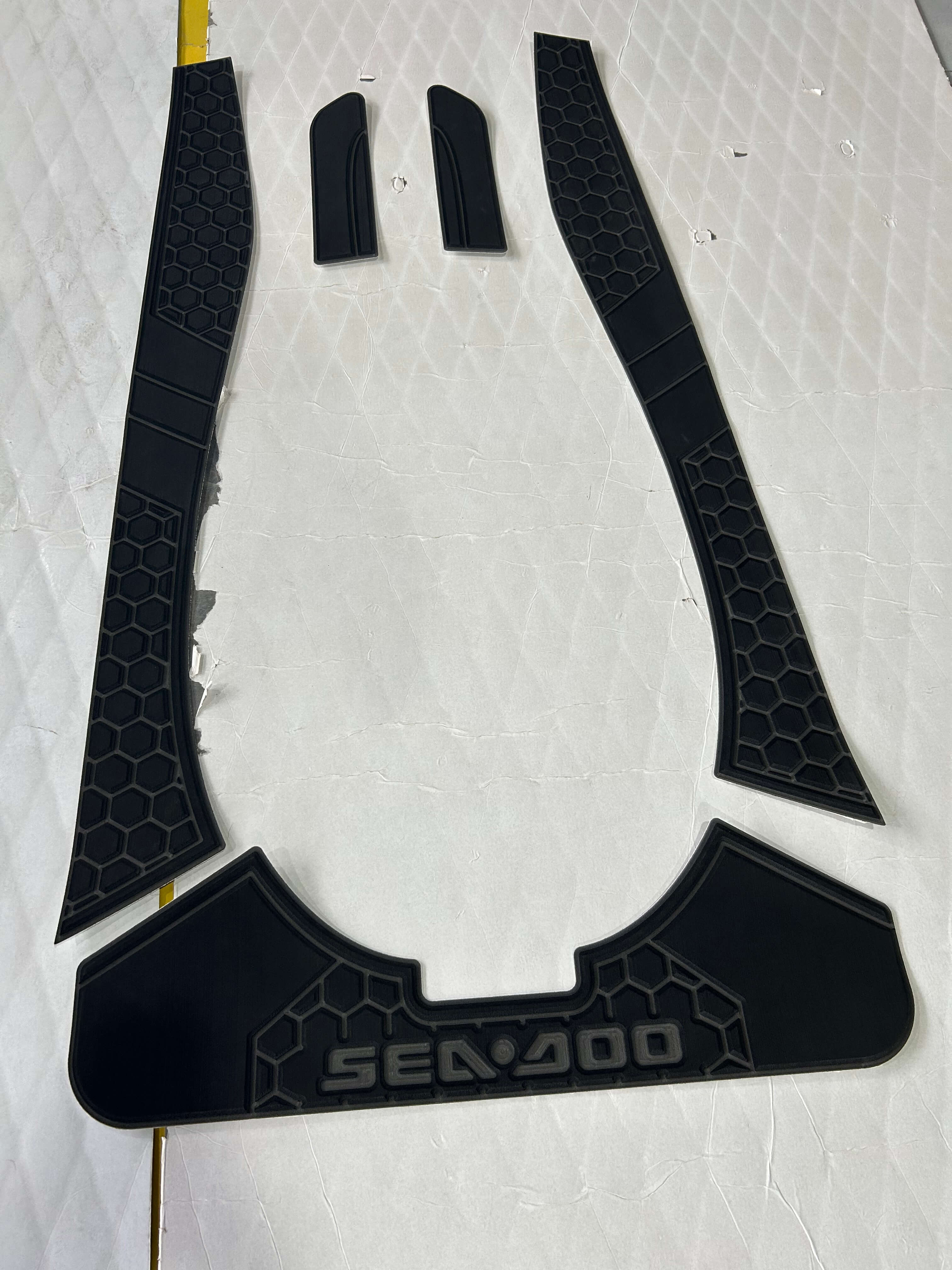 light-gray-black-11