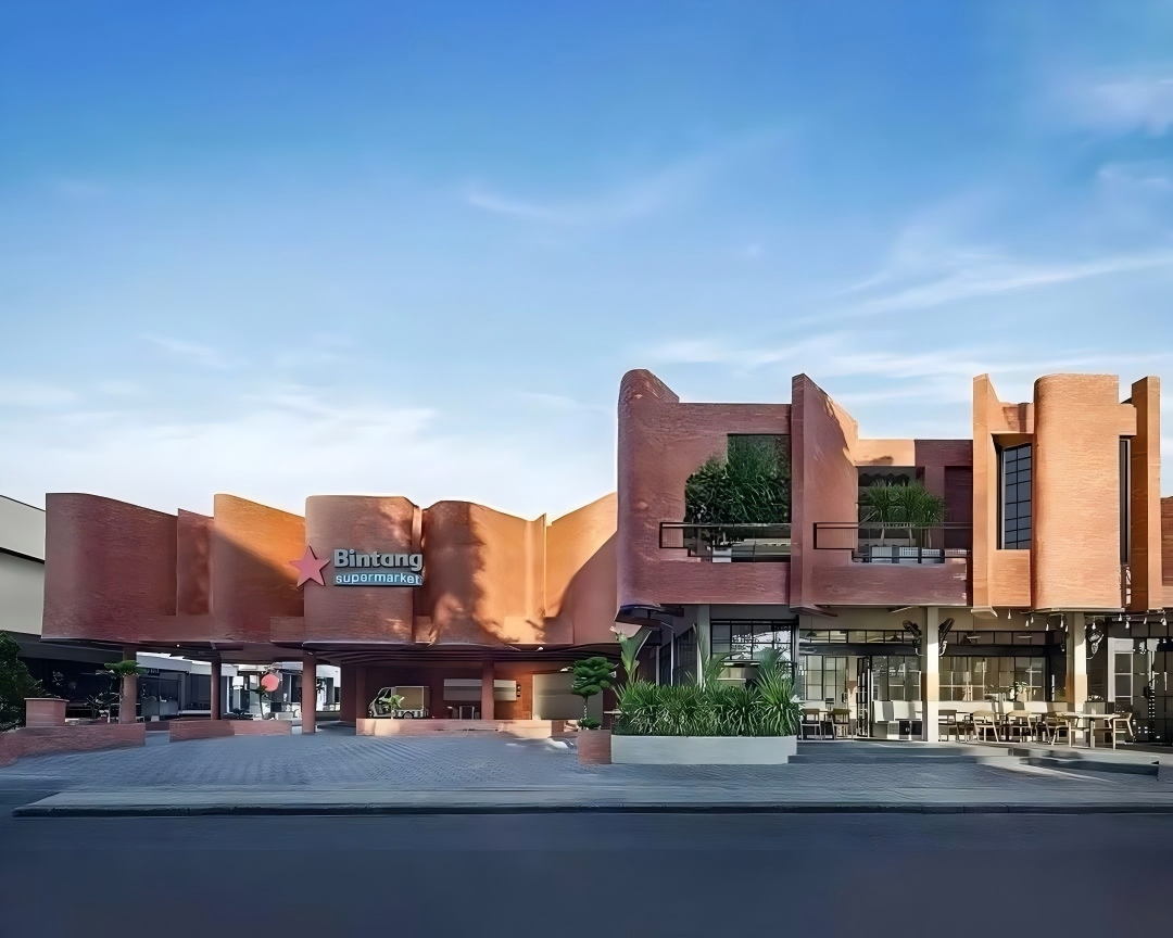 Bintang Supermarket in Bali Rises to Iconic Status with a Flexible Split-Brick Soft Porcelain Facade