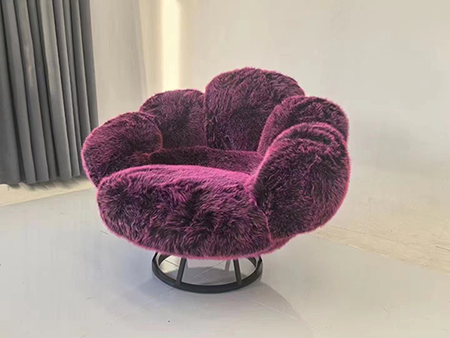 The unique spider sofa made an amazing appearance, embellishing the beauty of the space atmosphere