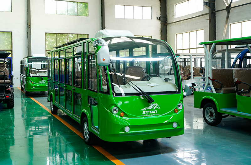 Enclosed Sightseeing Bus