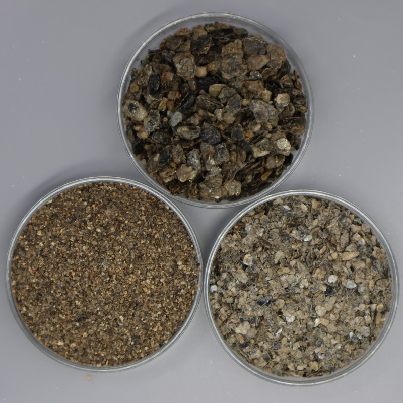 Vermiculite Flakes / Unexpanded Vermiculite