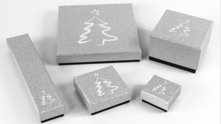 Custom Jewelry Gift Boxes That Supercharge Your Brand Unboxing Experience (5).jpg