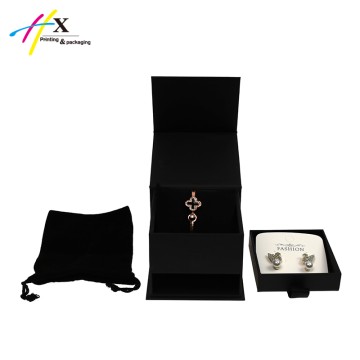 Black paper magnetic box for earring and bangle packing