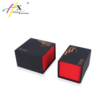Magnetic closure paper box with bangle cushion
