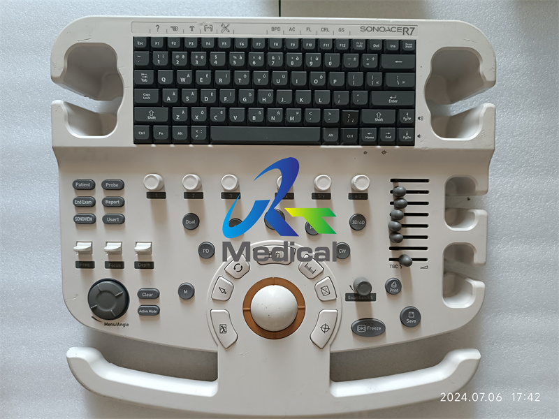 Samsung Medison SonoAce R7 Ultrasound Control Panel MI92-01405A 252160R