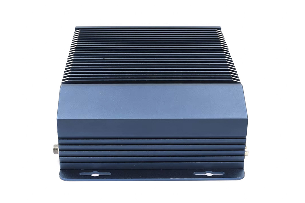 ECS-A351 fanless industrial pc 04.jpg