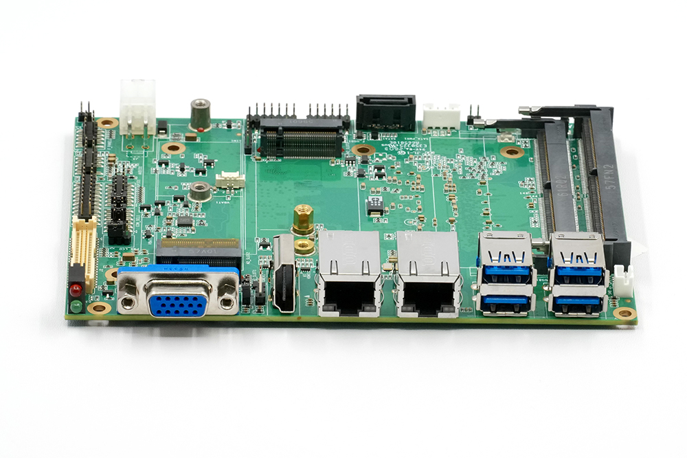 PCM-ADP351 industrial motherboard 1.jpg