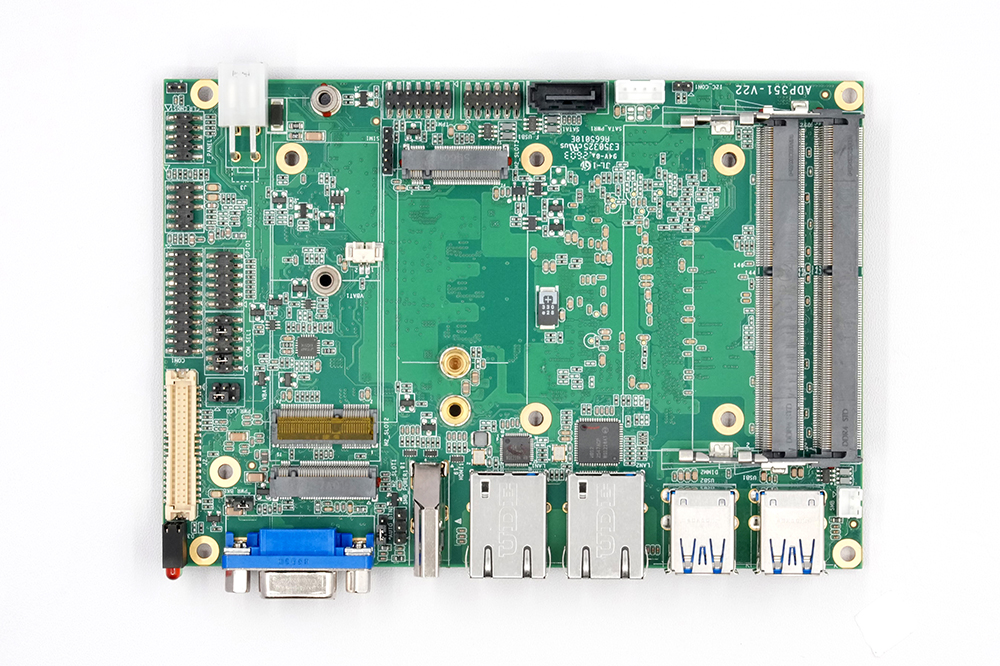 PCM-ADP351 industrial motherboard 4.jpg