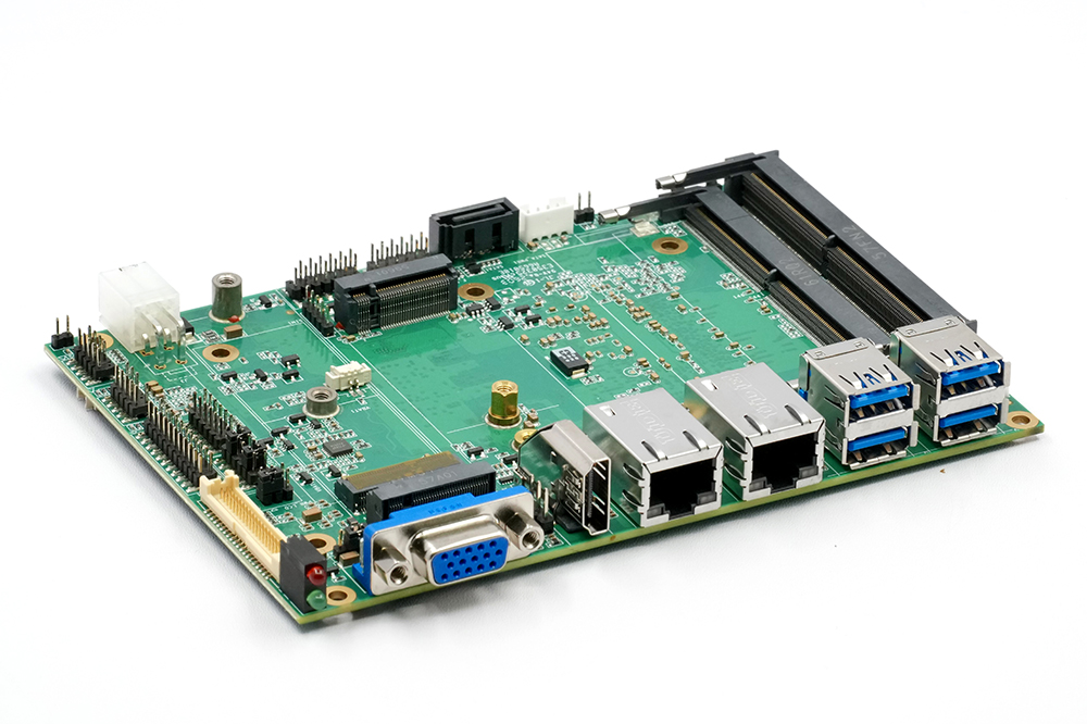 PCM-ADP351industrial motherboard 2.jpg