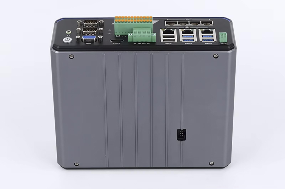 VMC-1000 industrial pc 5.jpg