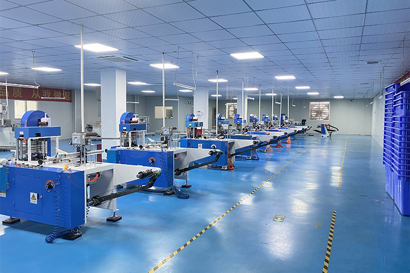 Strechable toner pad making machine