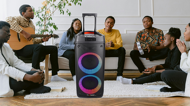 Crystal-Clear Sound Outdoors: How to Make Your Speaker Shine in Any Setting