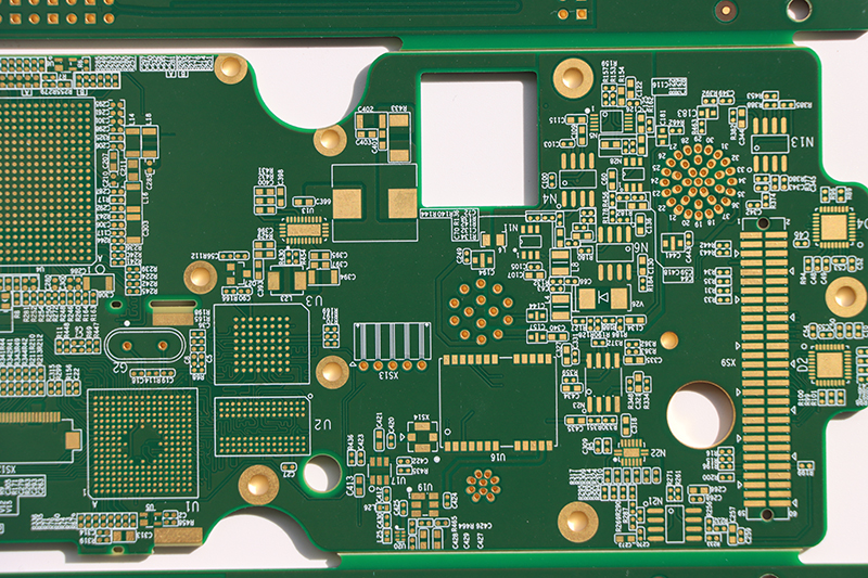 How to distinguish between through hole, blind via and buried via in PCB?