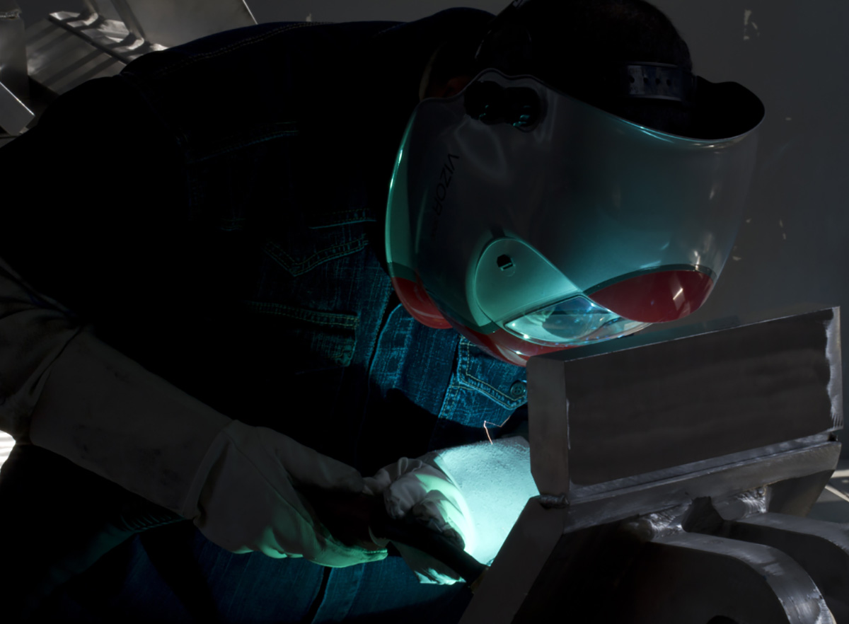 In the latest development in the field of welding technology, the introduction of a new type of protective mask will revolutionize the way welding is done