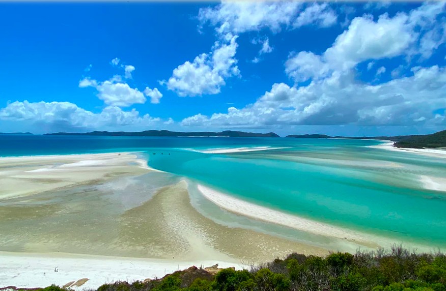 From Coast to Bush: Rooftop Tent Camping Along Australia's Spectacular Coastline