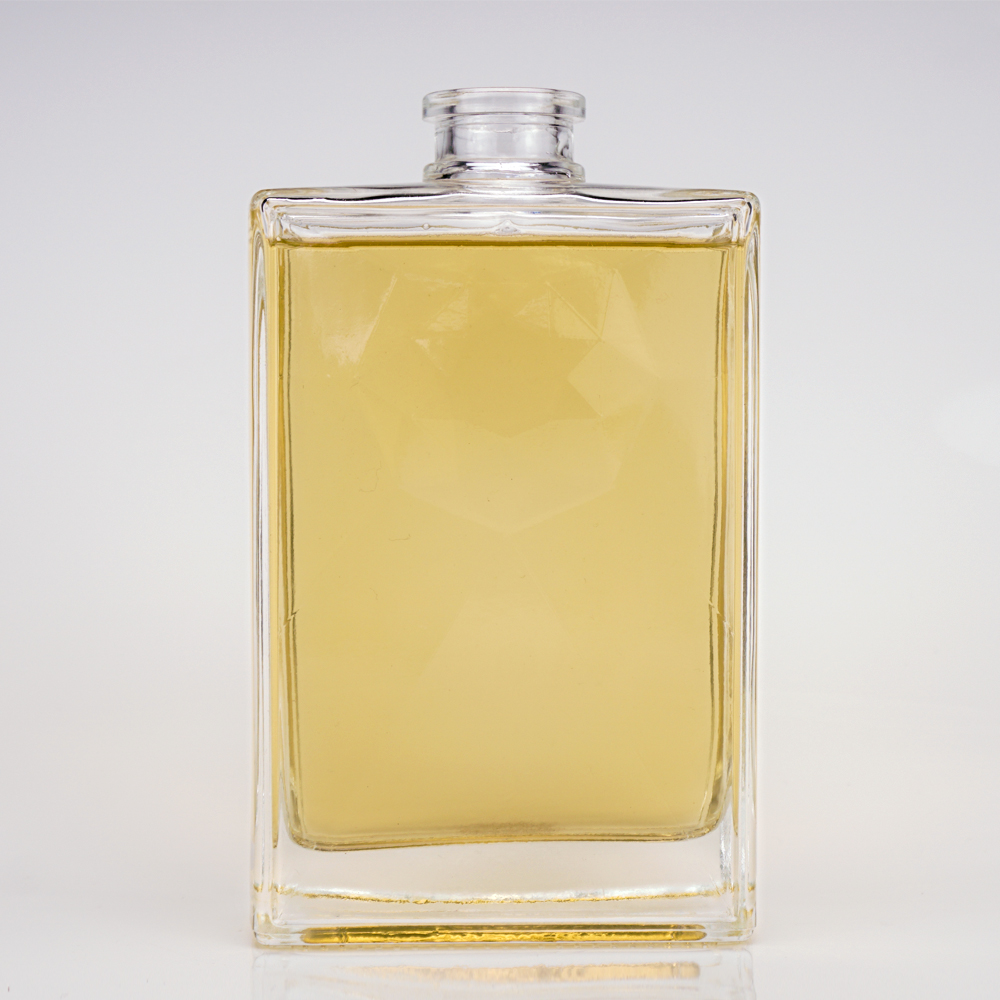 Custom Glass bottle rectangle 500ml transparent beverage wine liquor bottle