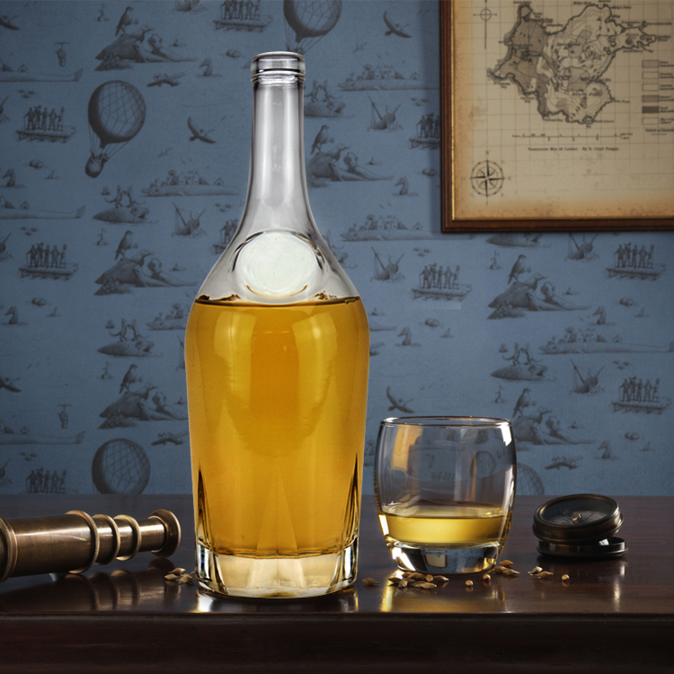 hot sale customize crafted crystal glass bottle for vodka whiskey brandy rum liquor