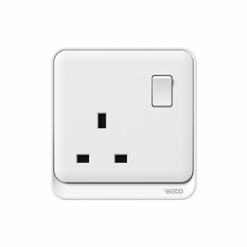 13A Switched Socket