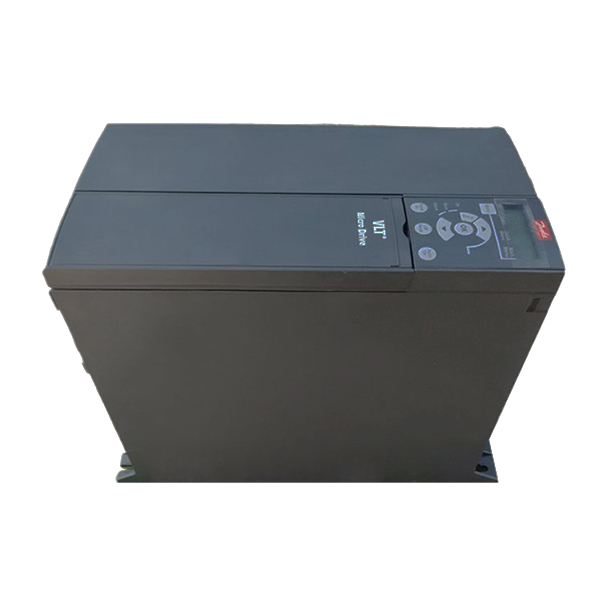 Преобразователь частоты Danfoss FC-051P22KT4E20H3BXCXXSXX 132F0061