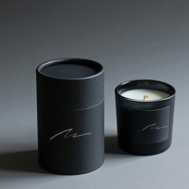 round-candle-boxes-black-tubes