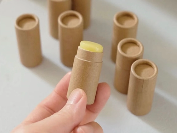 biodegradable-lip-balm-tabung