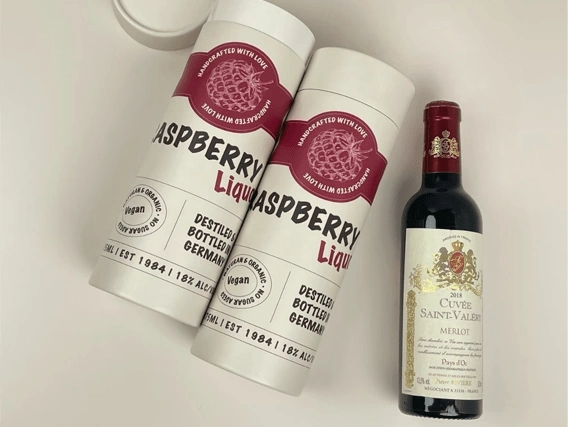 Ympäristöystävälliset viinipakkausputket kierrätettävistä materiaaleista.