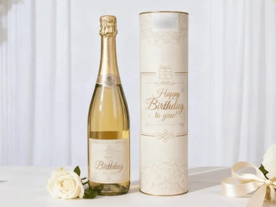 Mukautetut viinin pahviputket ensiluokkaisilla suunnitteluvaihtoehdoilla.