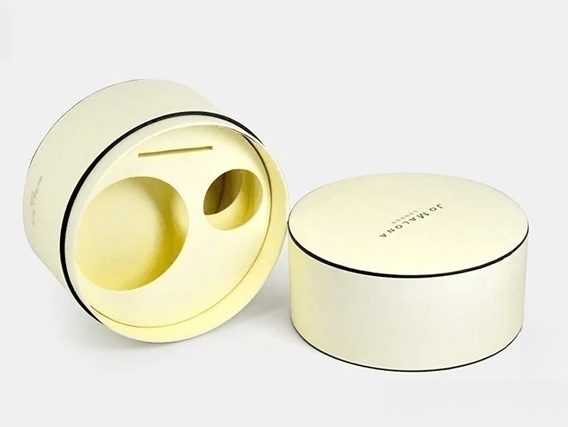 Картонная туба для крема для рук с возможностью персонализации, экологичная, идеально подходит для брендирования.