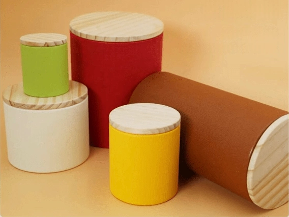 Упаковка для чая в виде тубусов из переработанной бумаги, экологичная и разработанная специально для премиальных чайных брендов.