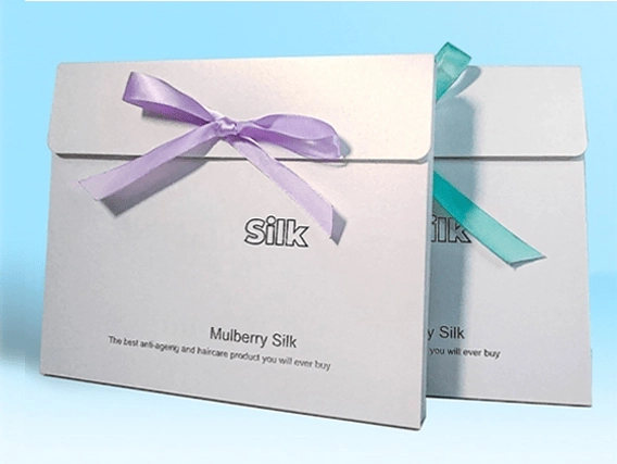 Custom sustainable printed envelope mailer.