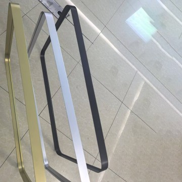 لوحة لمس LED مؤكسدة من الألومنيوم باللون الذهبي والأسود والفضي