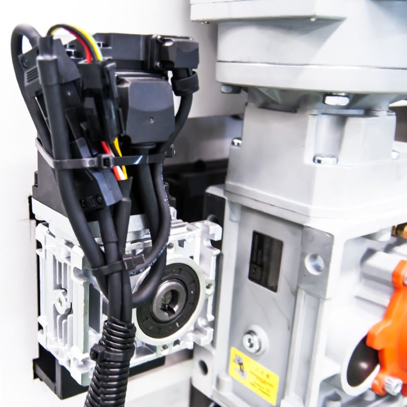 Control de servomotor 3cc