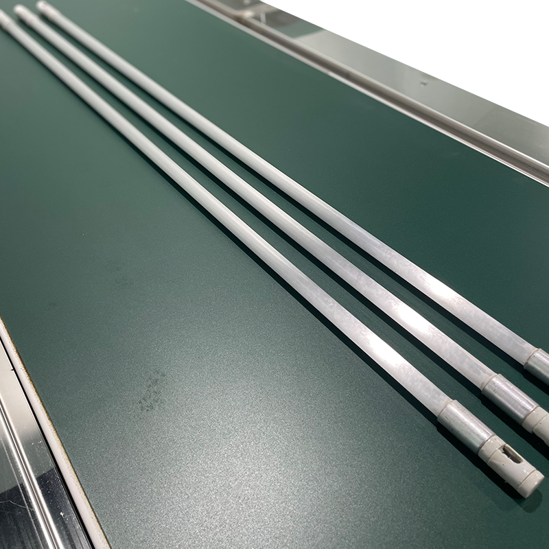 Vacuum carbon fiber infrared lamp