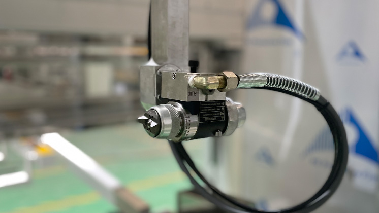 Atomatik Five Axis Spray Painter Kyakkyawan Zaɓin Madaidaici a Filin Rufin Masana'antu2.jpg
