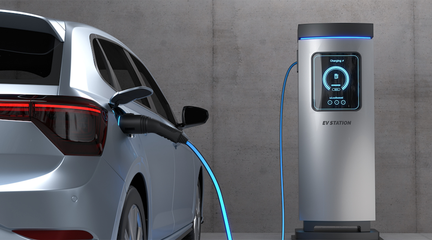 Tata Power recently announced the launch of its new RFID-enabled EZ Charge card, designed to simplify the process of charging electric vehicles at any of its chargin (1)gjv