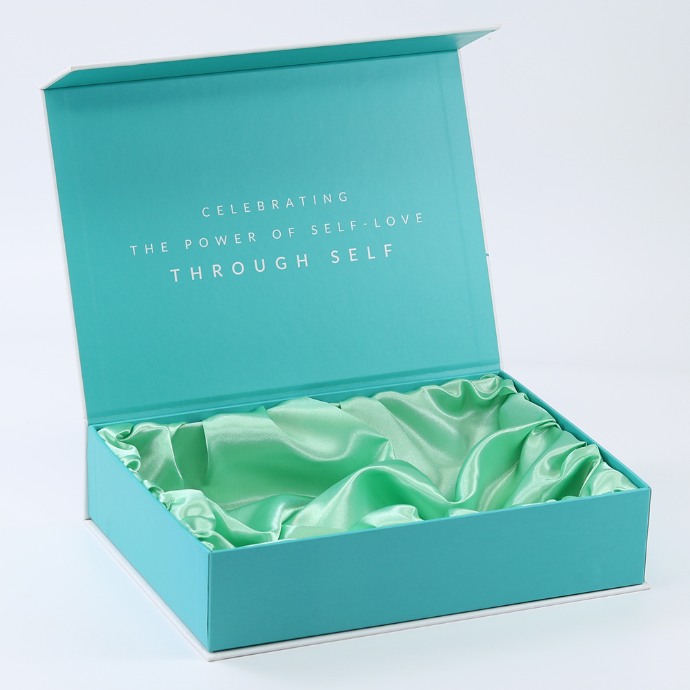 Luxury Blue Gift Paper Box With Satin Inside For Glam Bar