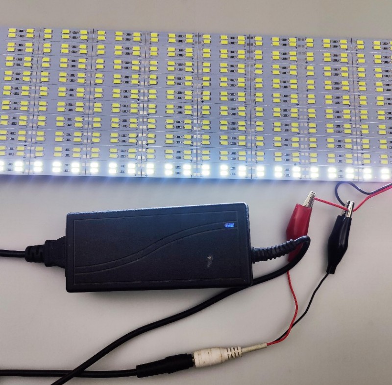 Spezifikationen und Anwendungsszenarien für starre LED-Lichtleisten