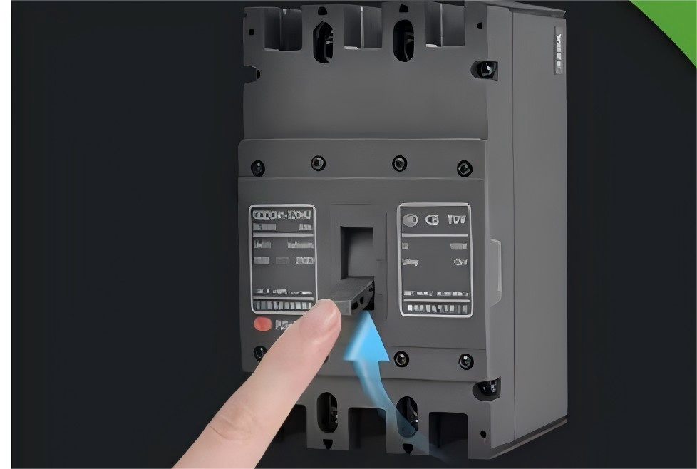 BYM6 Series  PV Breaker Electrical MCCB Circuit Breakers DC500V Good Quality Dc Pv Molded Circuit Breaker 2 Pole Dc Breaker Mccb for Solar System