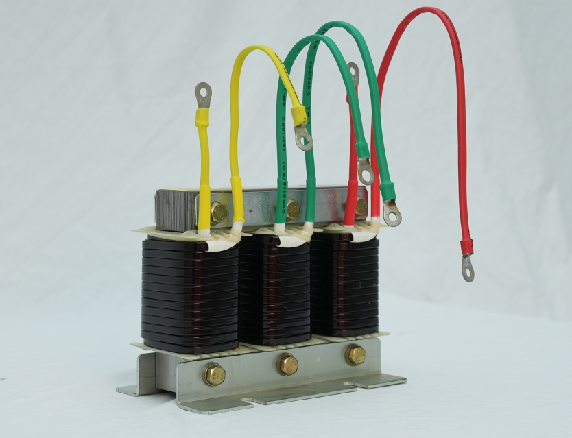 Reattore in serie a bassa tensione CKSG