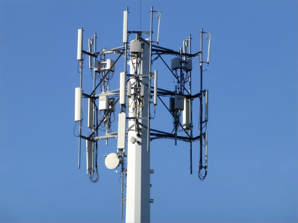 APF in Signal base station   
