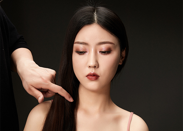 The Innovation of Paddle Hair Brush: Hollow Design And Detachable Handle & Pins