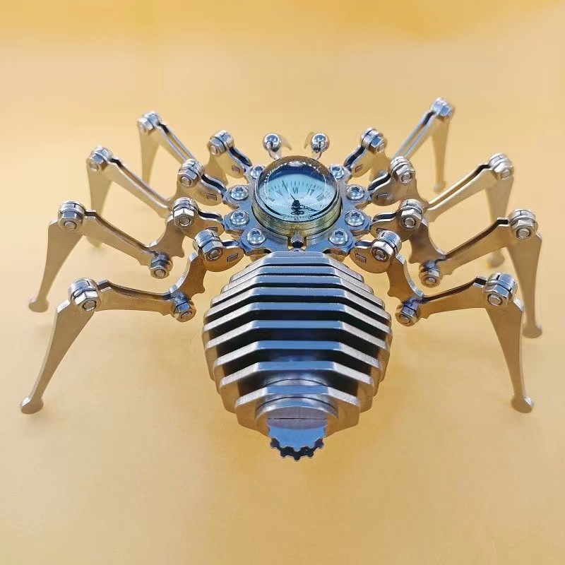 Creative Handmade Collapsible Metal Craft Punk Spider-shaped Clock