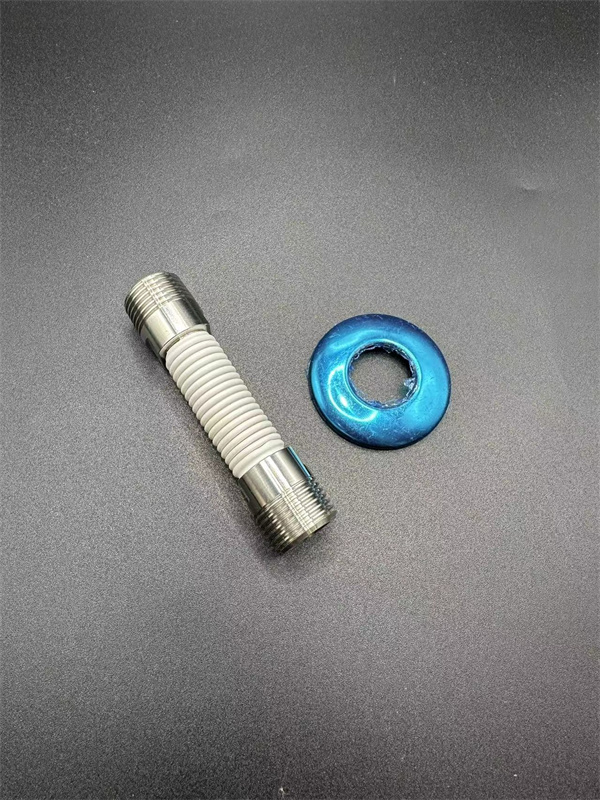 Корпус трубы из нержавеющей стали Разъем из нержавеющей стали белая кожаная обложка