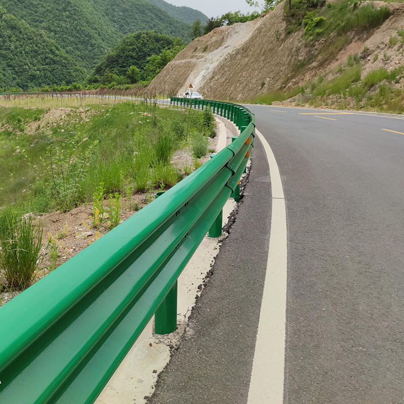 Highway Safety guardrail Metal W Beam Guard Rails Galvanized Roadway Crash Barrier