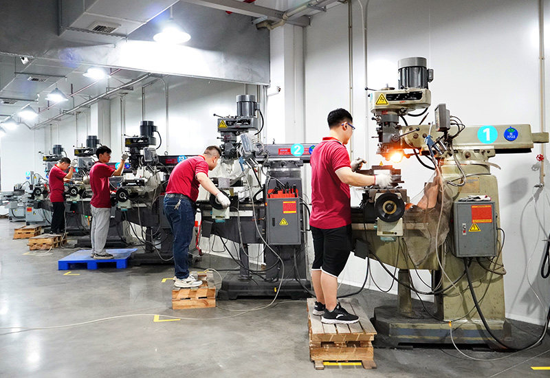 우리에 대하여 (6)bxw